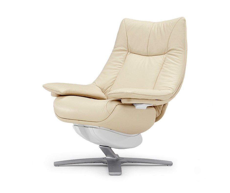 RE-VIVE CASUAL Poltrona - Natuzzi Italia RE-VIVE CASUAL Poltrona - Natuzzi Italia