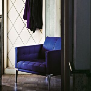 243 VOLAGE Poltrona - Cassina