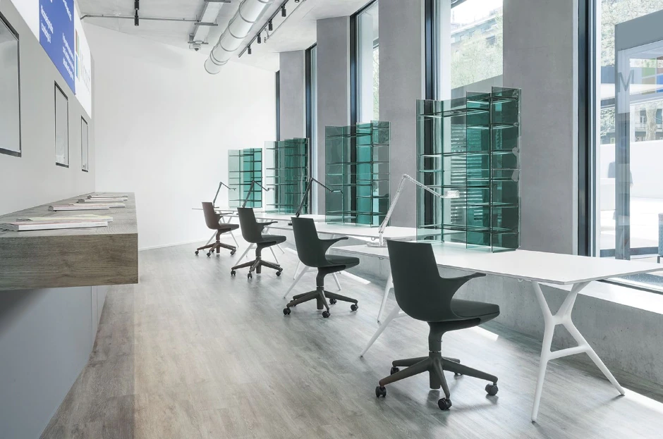 SPOON CHAIR Sedia - Kartell