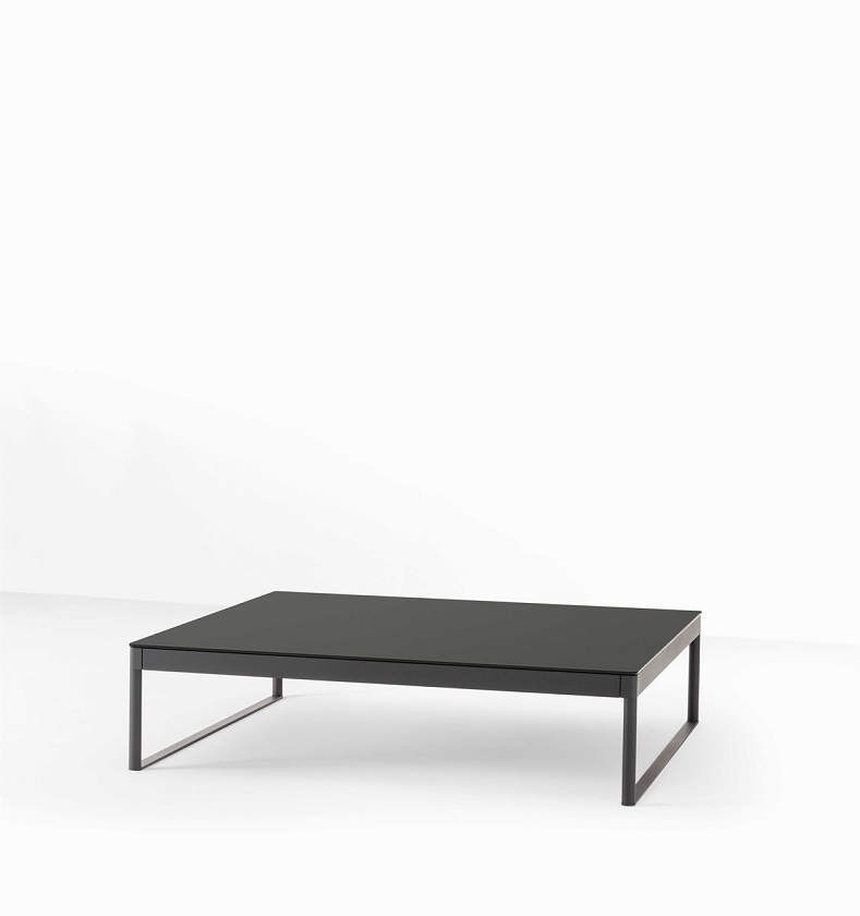 ICARO 015 Tavolino - Desalto ICARO 015 Tavolino - Desalto